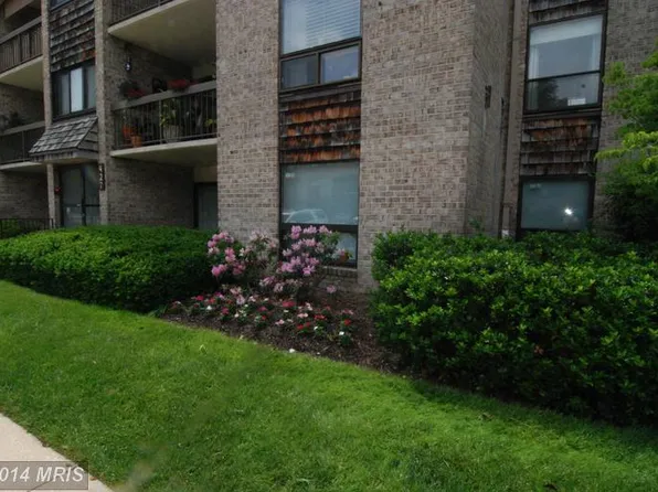 427 Christopher Ave #42, Gaithersburg, MD 20879