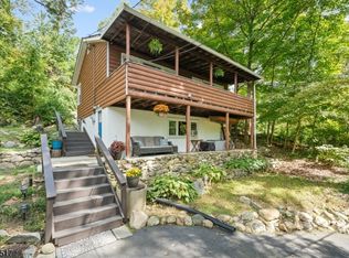 116 Rockaway Rd, Oak Ridge, NJ 07438