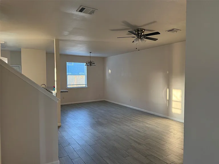 6410 Waldron Dr #A — Photo 7