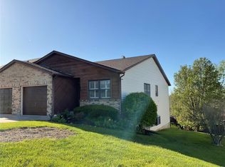 49 Wenona Dr, Washington, MO 63090