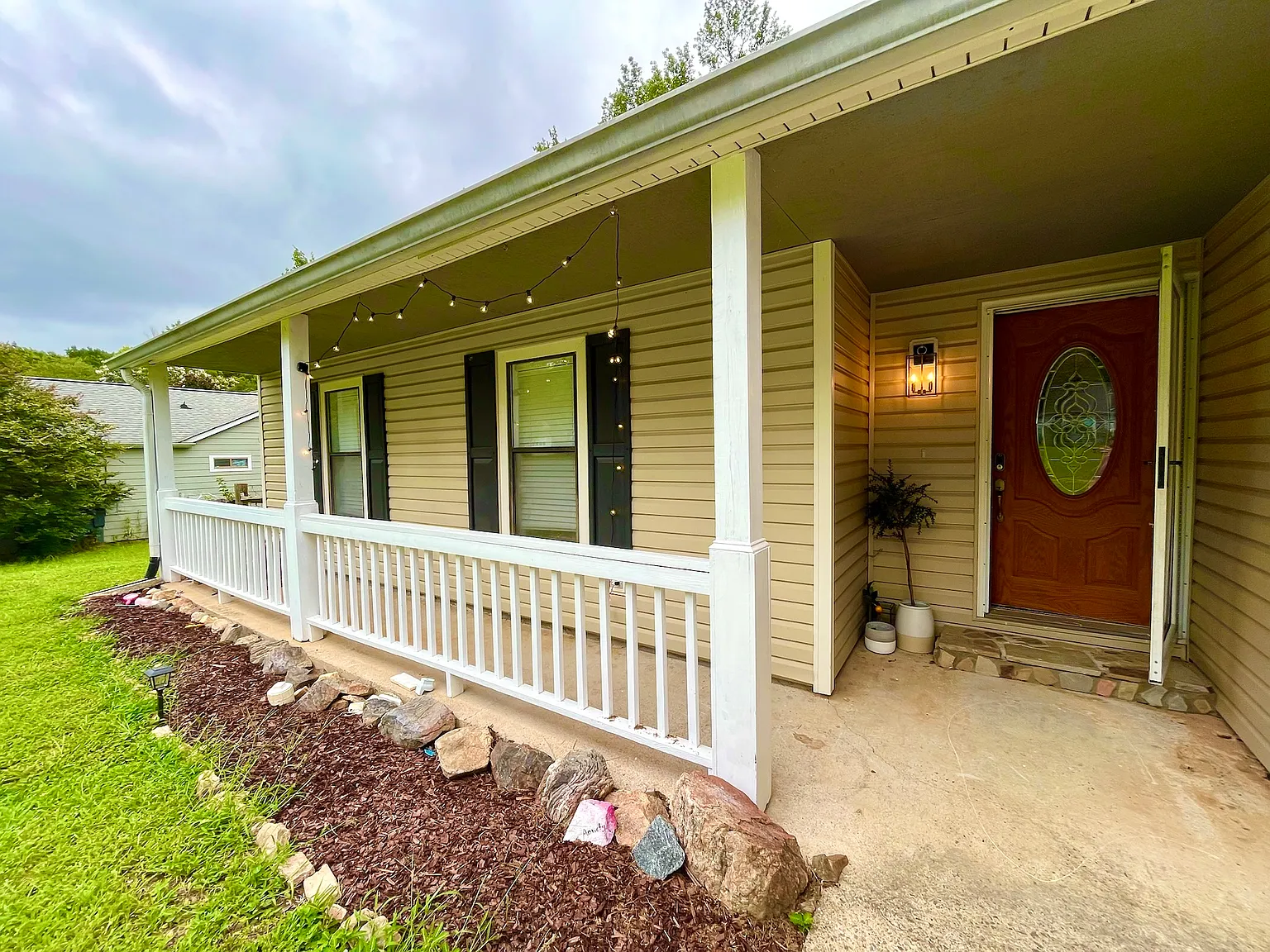 3 bed, 1462 sqft, $3,750 — Photo 3