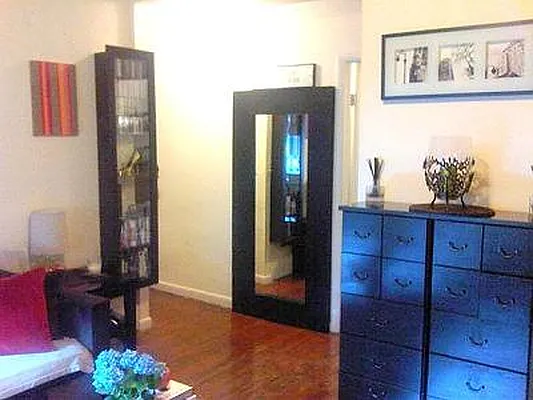 Rented by Manhattan Spaces | media 28