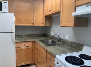 3 Gannon Ct #D, Rockport, MA 01966