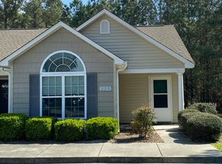 220 Church Hill Ct, New Bern, NC 28562