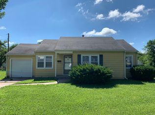 405 10th Street Ter, Warrensburg, MO 64093