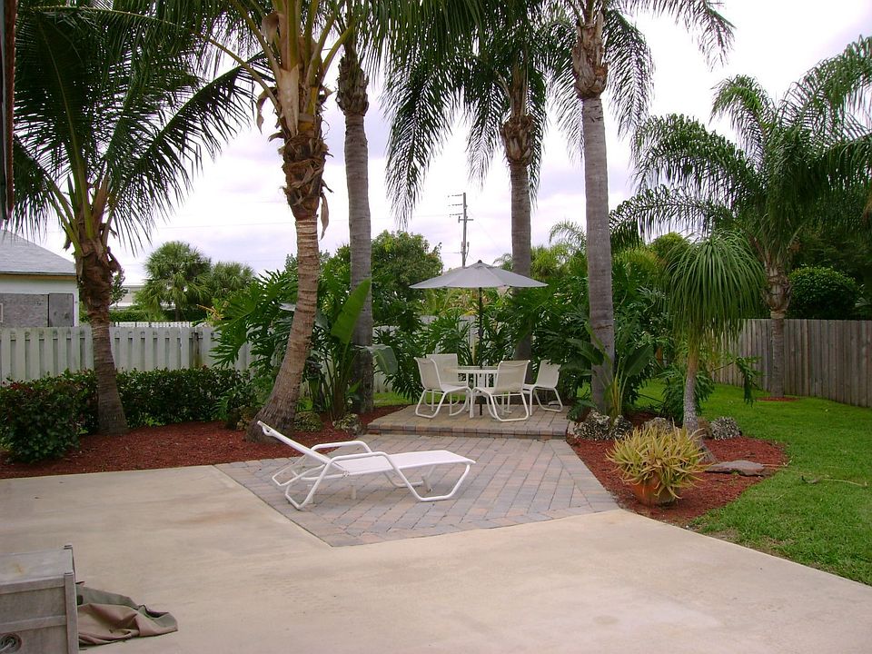 2nd image of 4841 Poseidon Pl