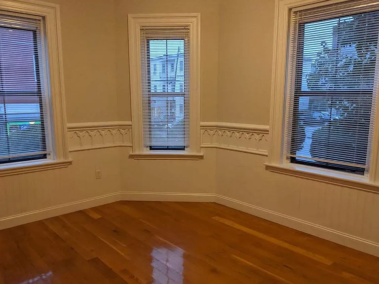 725 Merrimack St #102 — Photo 15