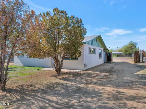 8916 N 11 Street, Phoenix, AZ 85020