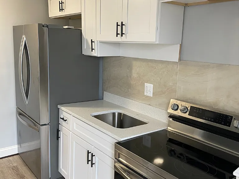 823 N Woodington Rd #1C-600-1C — Photo 2