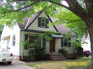 3506 W Ridgewood Dr, Parma, OH 44134