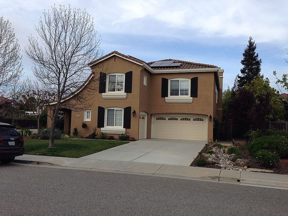 1st image of 17674 Bentley Dr