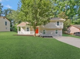 5648 Saint Thomas Dr, Lithonia, GA 30058