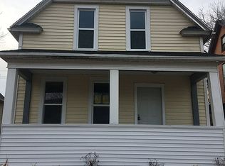 910 14 1/2 St, Rock Island, IL