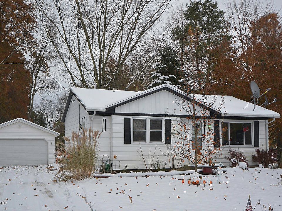 1st image of 11243 S 23rd St