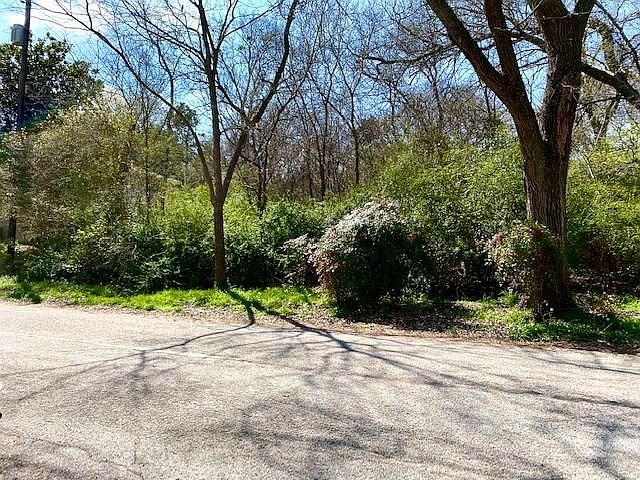 1st image of 1319 Bow Creek Dr
