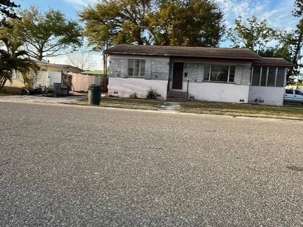 6561 72nd Ave N, Pinellas Park, FL 33781