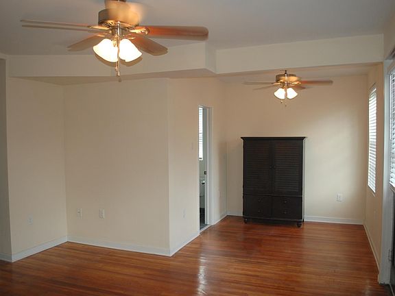 5th image of 10 S Meadow St #A