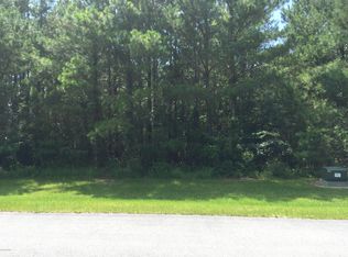 119 Garbacon Dr, Beaufort, NC 28516