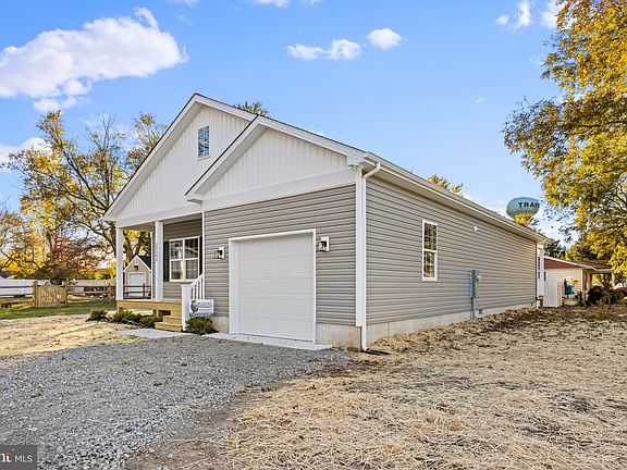 5th image of 29345 Greenfield Ave