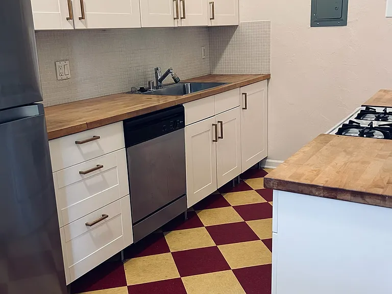 3517 Marathon St #204 — Photo 14