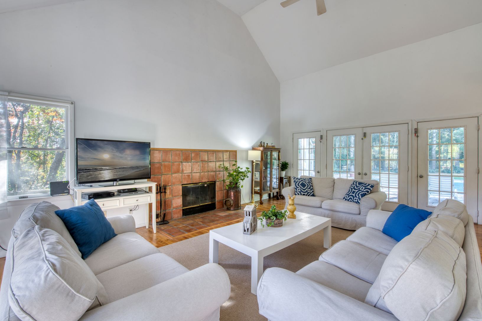  Great Room with Fireplace