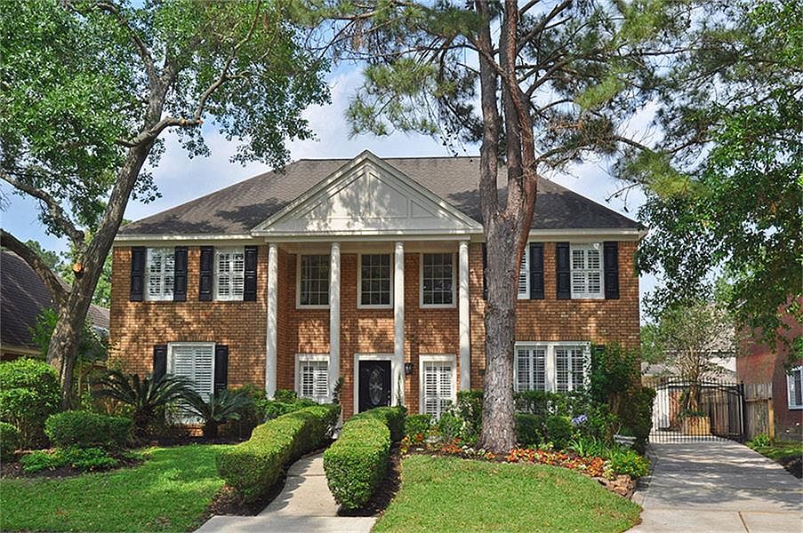 1st image of 19422 Climbing Oaks Dr