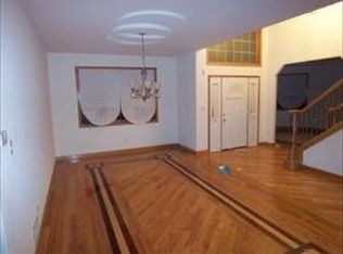 18512 Bellamy Rd, Country Club Hills, IL 60478