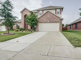 5875 Candlelight Ln, Grand Prairie, TX 75052