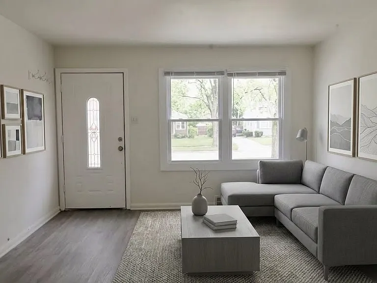 810 Teurville Dr — Photo 4