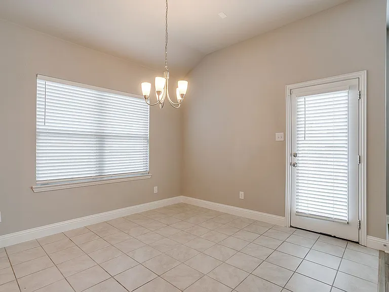 1448 Eagle Nest Dr — Photo 10