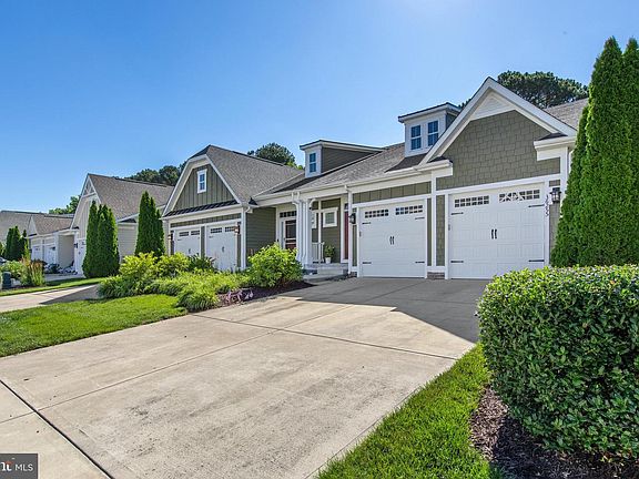 2nd image of 36255 Waterleaf Way