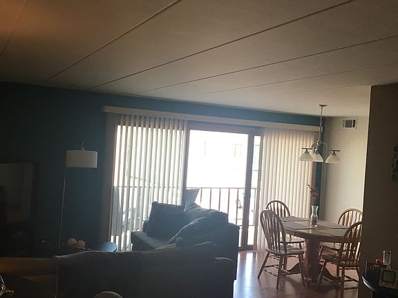 2nd image of 4716 W 106th Pl