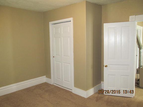 3rd image of 742 Sinclair Ave NE #2