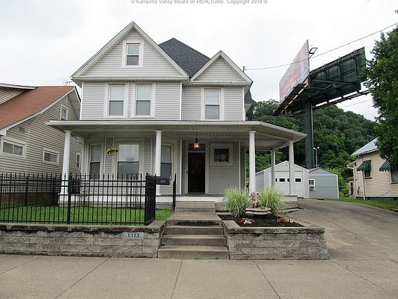 3rd image of 1313 Bigley Ave