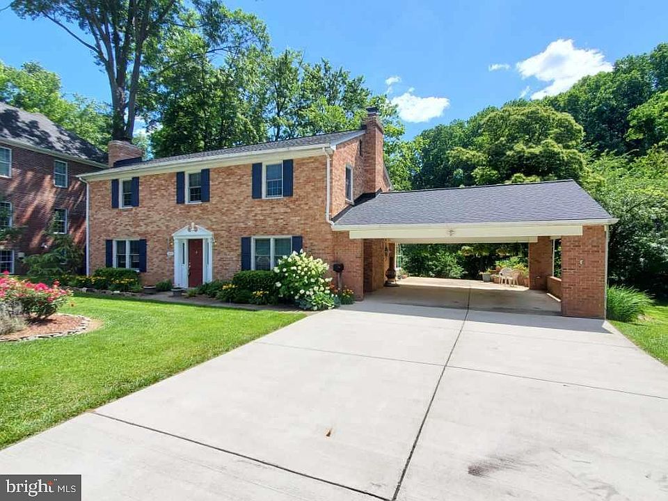 1st image of 3609 University Dr