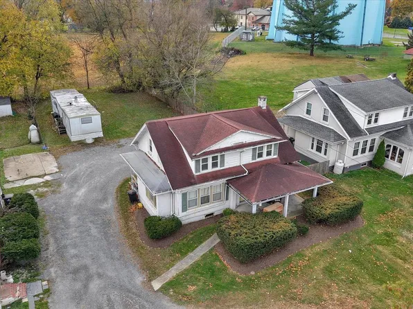 1864 Lincoln Hwy E, Lancaster, PA 17602