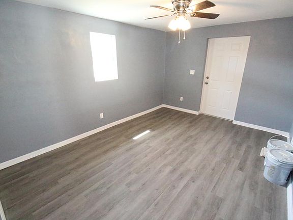 2nd image of 501 NW 2nd St