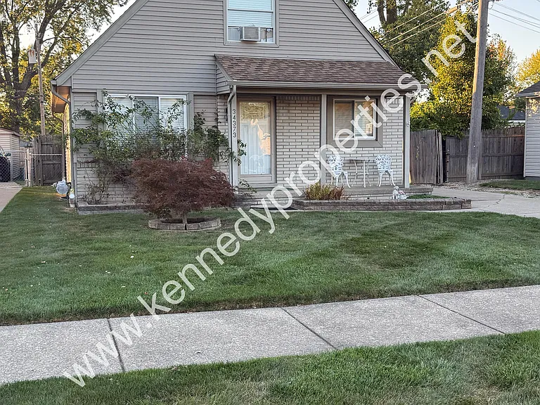34373 Crosley St — Photo 1