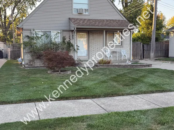 34373 Crosley St, Clinton Township, MI 48035