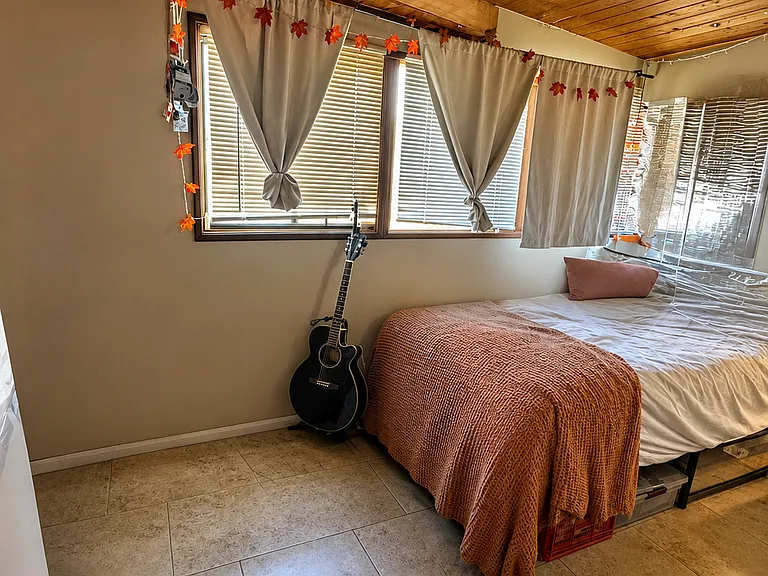 5027 Campanile Dr — Photo 7