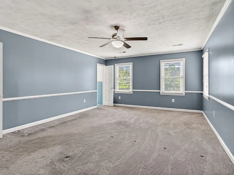 636 N Wilkinson Dr — Photo 22