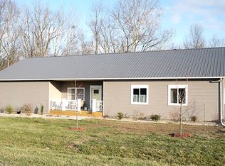 11883 N 1690 Blvd, Mount Carmel, IL 62863