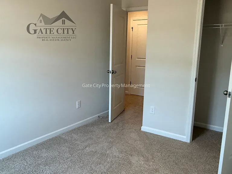1206 Broholmer Ln — Photo 11