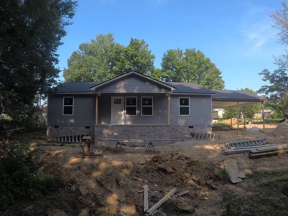 574 Pine Cir, Hohenwald, TN 38462 Zillow