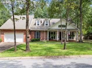 102 Harmony Hill Ct, Lufkin, TX 75901