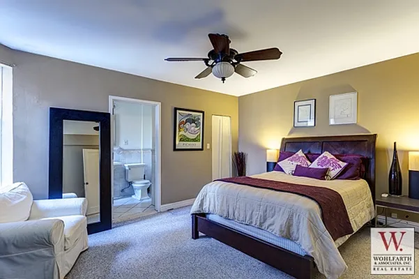 Sold by Wohlfarth & Associates Inc | media 4