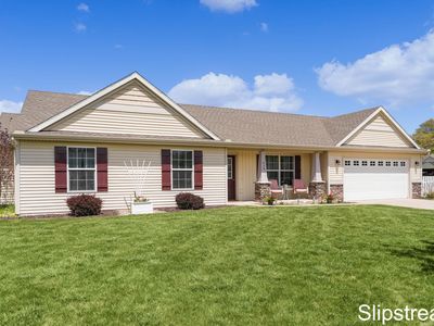 879 Harmony Dr NE, Sparta, MI, 49345