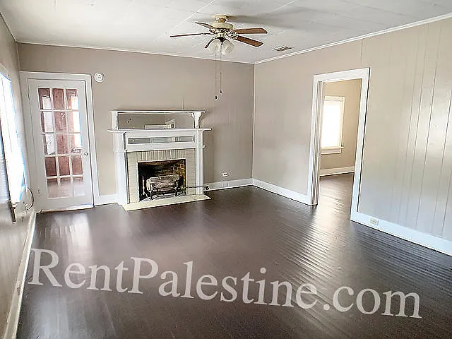 2 bed, 1092 sqft, $925 — Photo 2