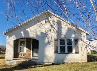 613 Patton Ave, Cabool, MO 65689