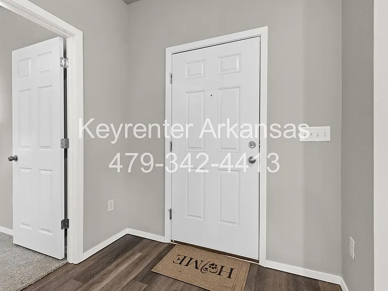 920 S Morningside Dr — Photo 5